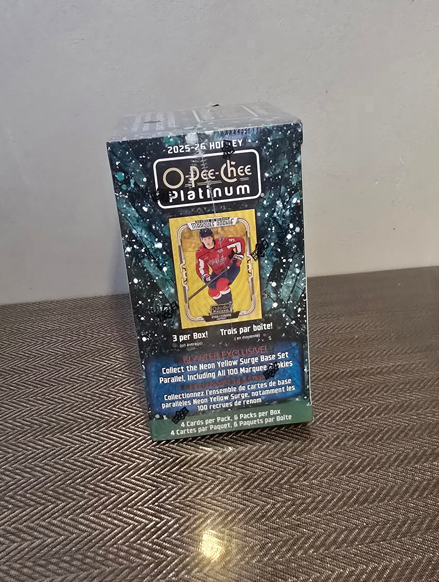 2025-26 Upper Deck O-Pee-Chee Platinum Cartes Hockey NHL Blaster Box