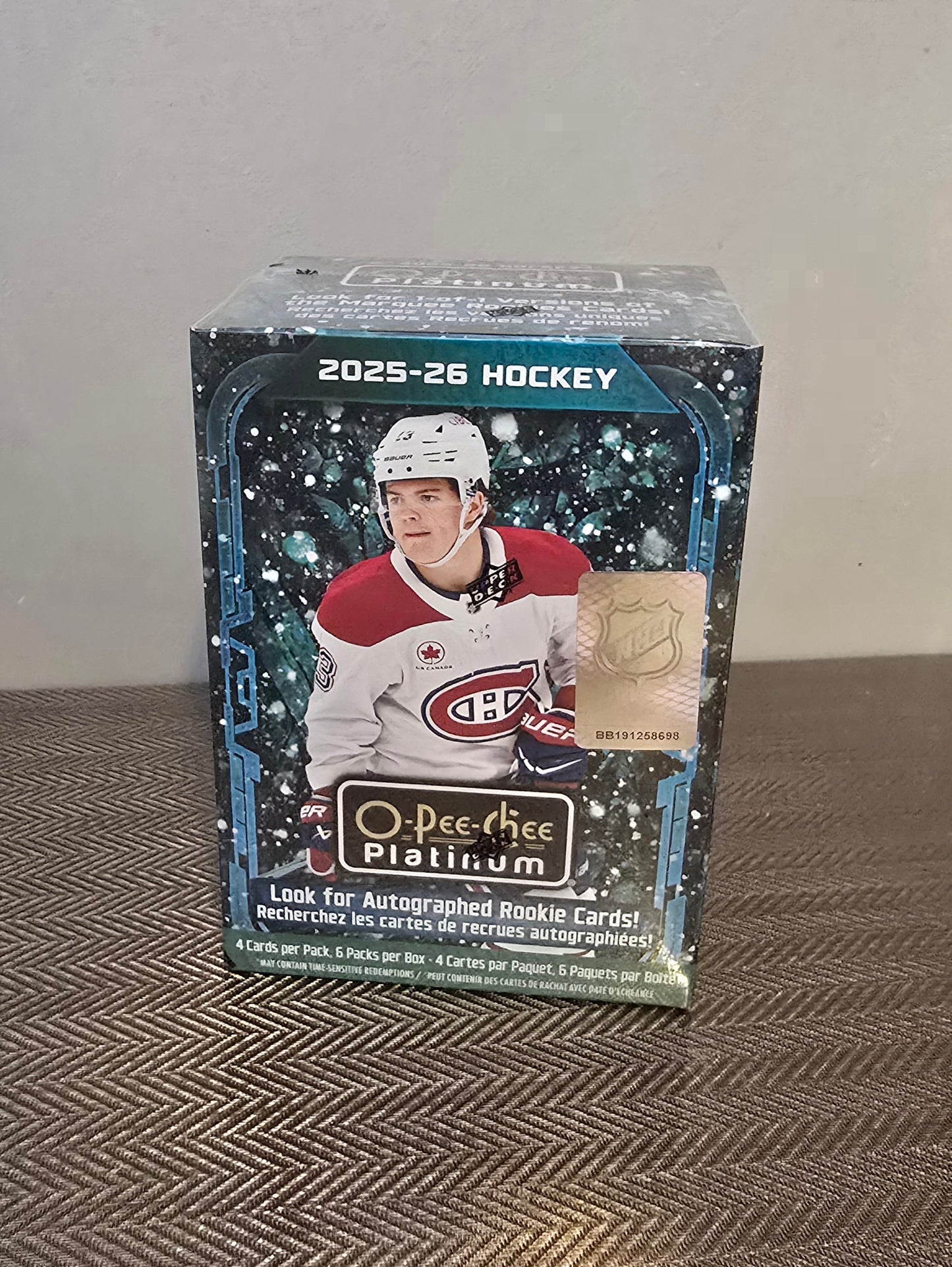2025-26 Upper Deck O-Pee-Chee Platinum Cartes Hockey NHL Blaster Box