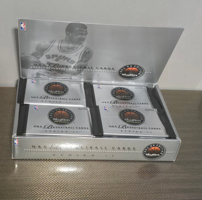 1993-94 Skybox Premium Series 2 Cartes Basketball NBA Hobby Pack